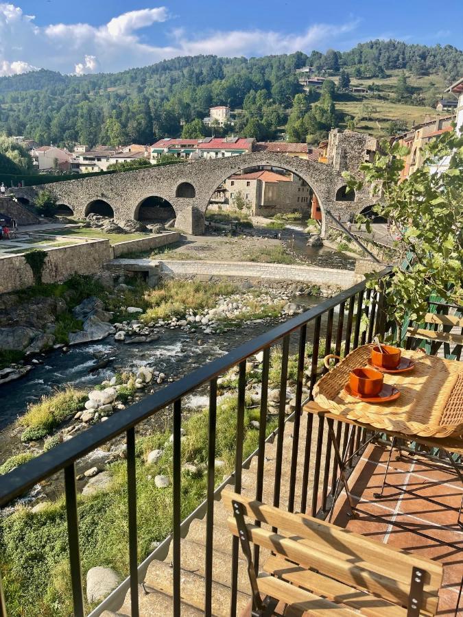 Apartamento Colgante Al Rio Con Vistas Al Puente กัมโปรดอน ภายนอก รูปภาพ